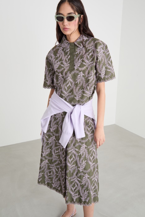 Embroidered poplin shirt Intrend