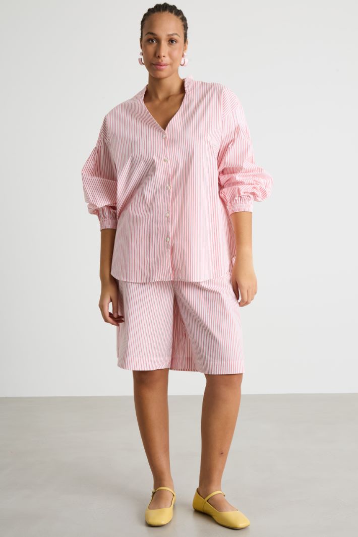Pleated poplin shirt Intrend