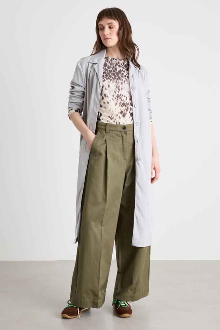 Spolverino tecnico con bottoni nascosti Intrend