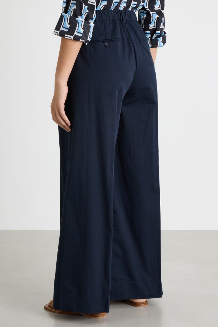 Pantalone svasato in gabardina Intrend - 4