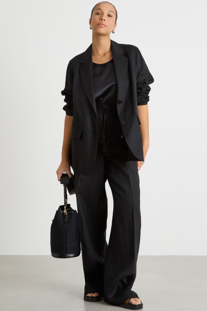 Wide-leg trousers with drawstring and tassels Intrend