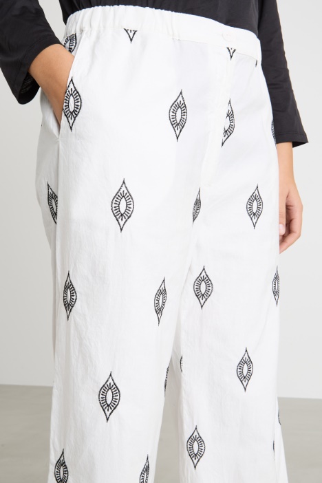 Pantalone crop ricamato