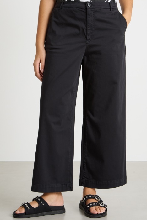 Pantalone ampio in raso