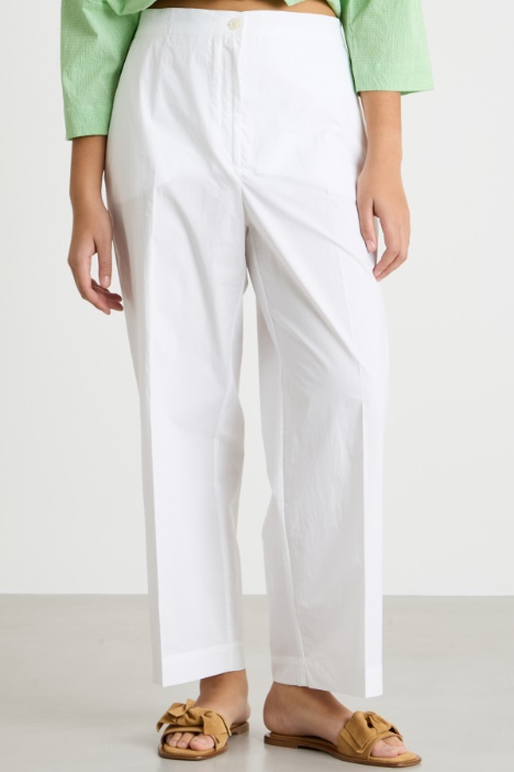 Pantalone ampio con tasche