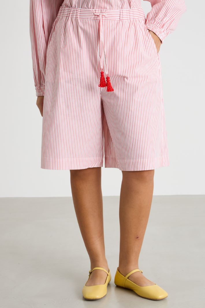Printed poplin Bermuda shorts Intrend - 2
