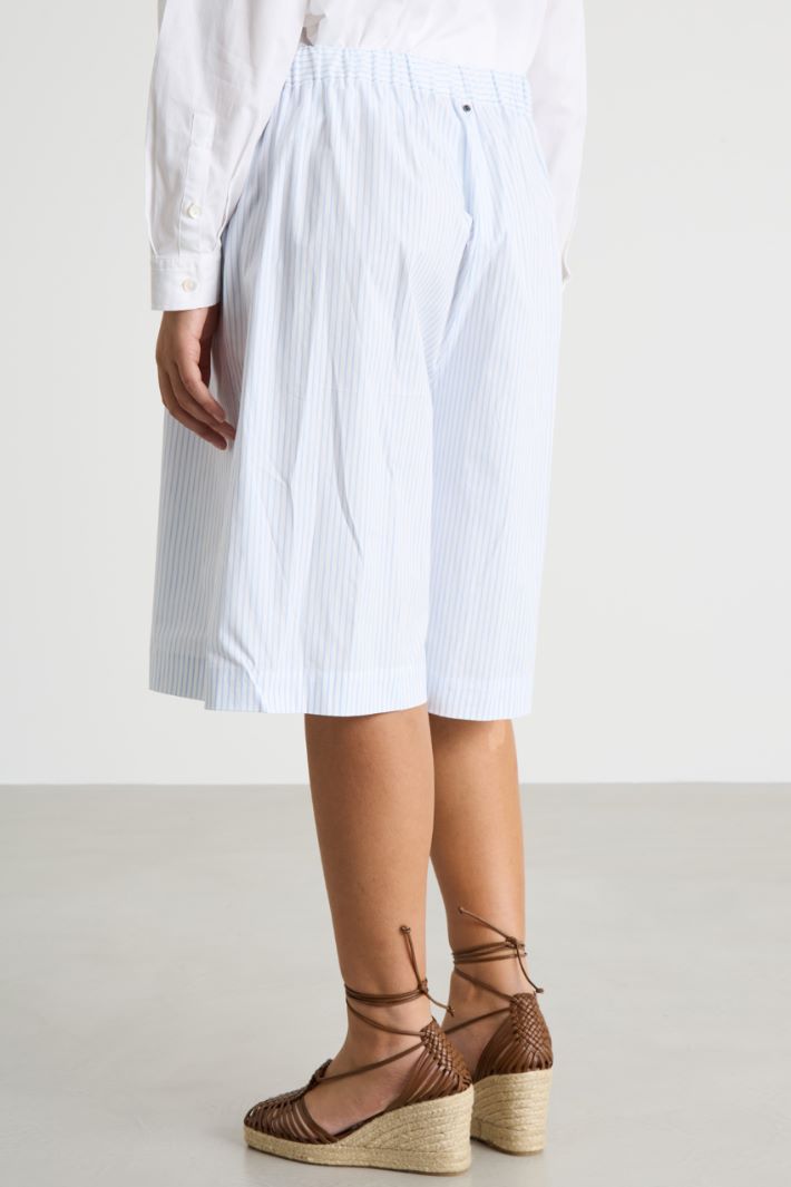 Printed poplin Bermuda shorts Intrend - 4