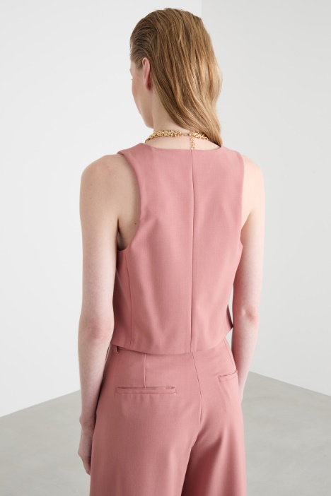 Chaleco entallado de gabardina