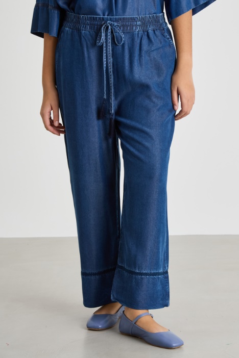 Pantalone ampio in twill ricamato