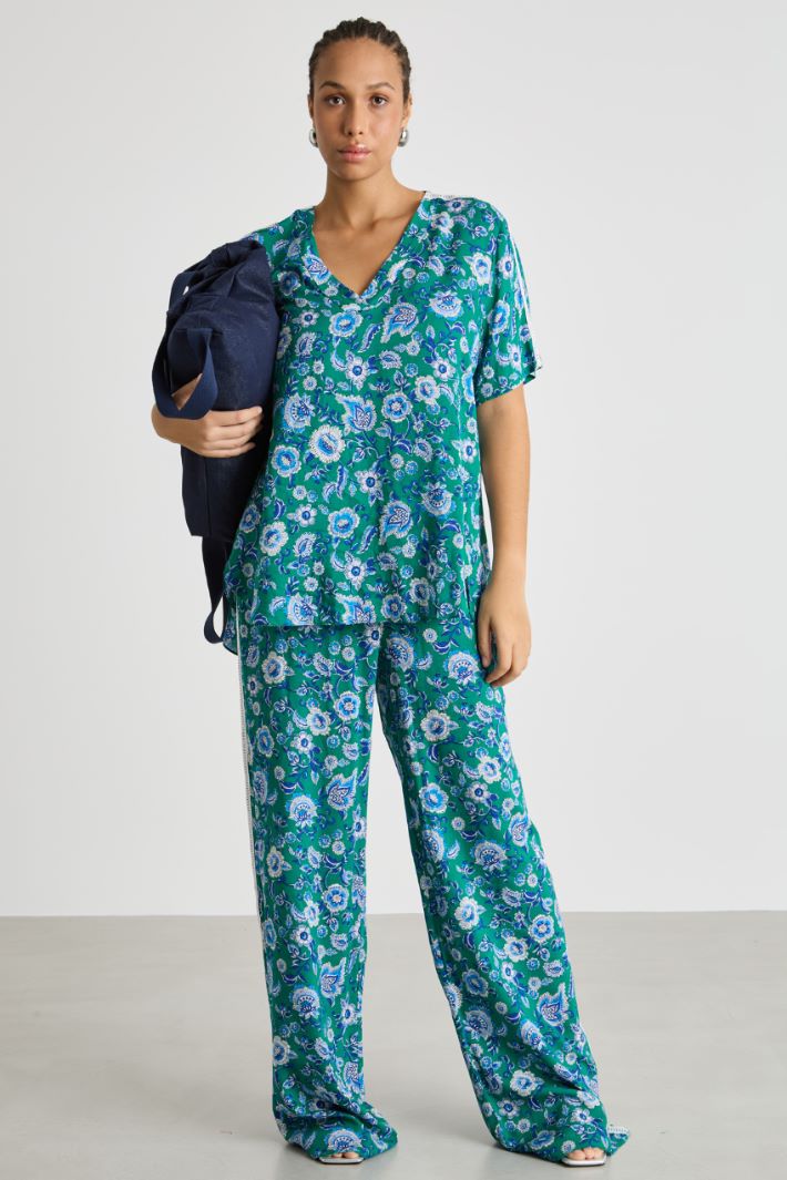 Crochet-trim blouse Intrend