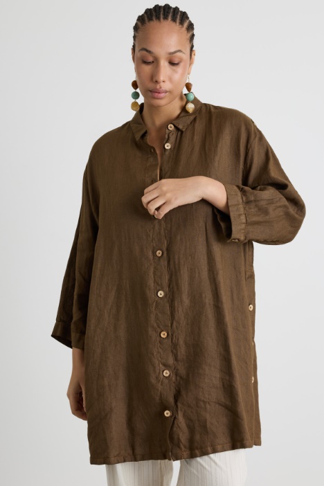 Wide-Fit Tunic with Side Slits Intrend