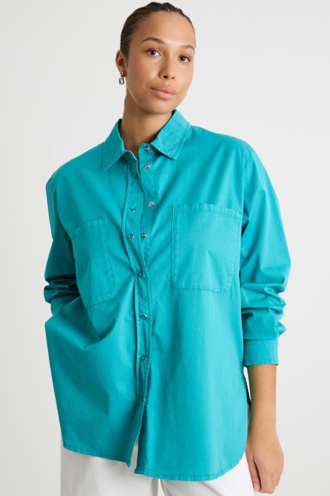 Blusa de gabardina con bolsillos Intrend