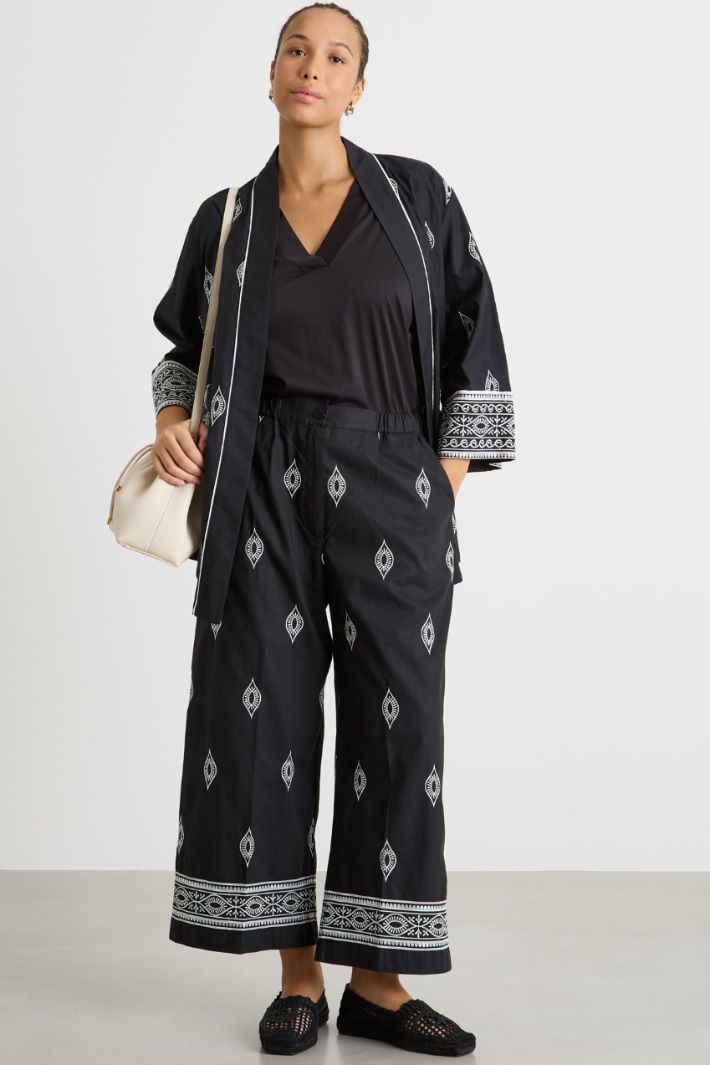 Embroidered belted tunic Intrend