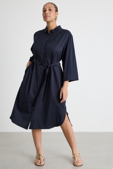 Vestido camisero con plastrón