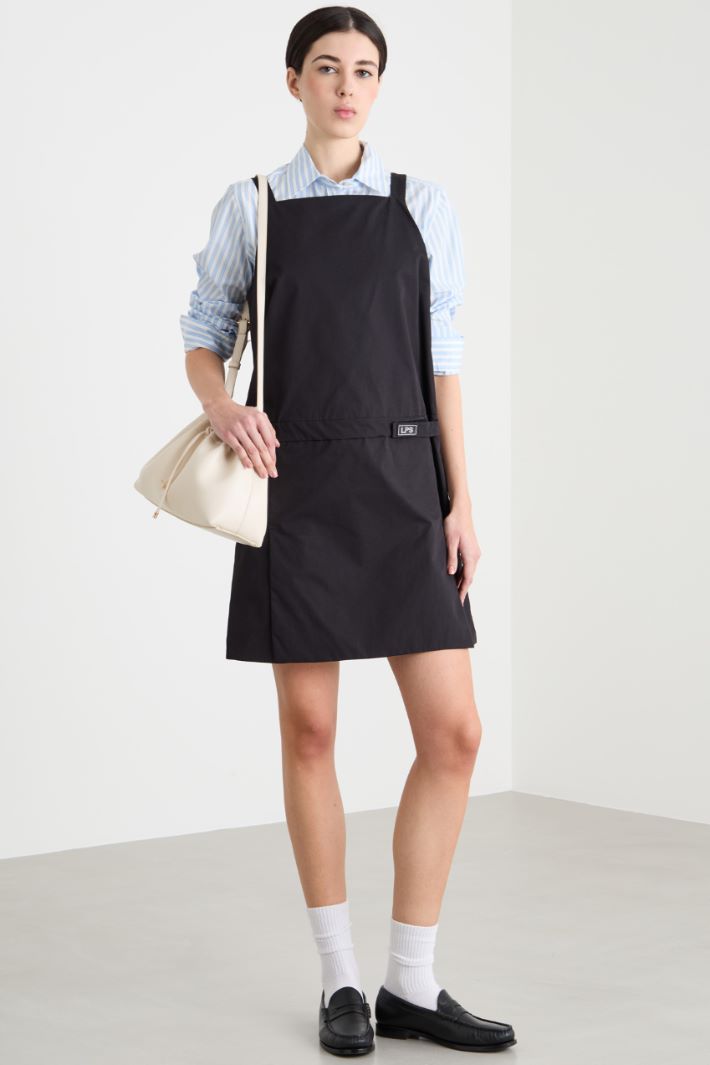 Short Flared Dress with Front Slits Intrend