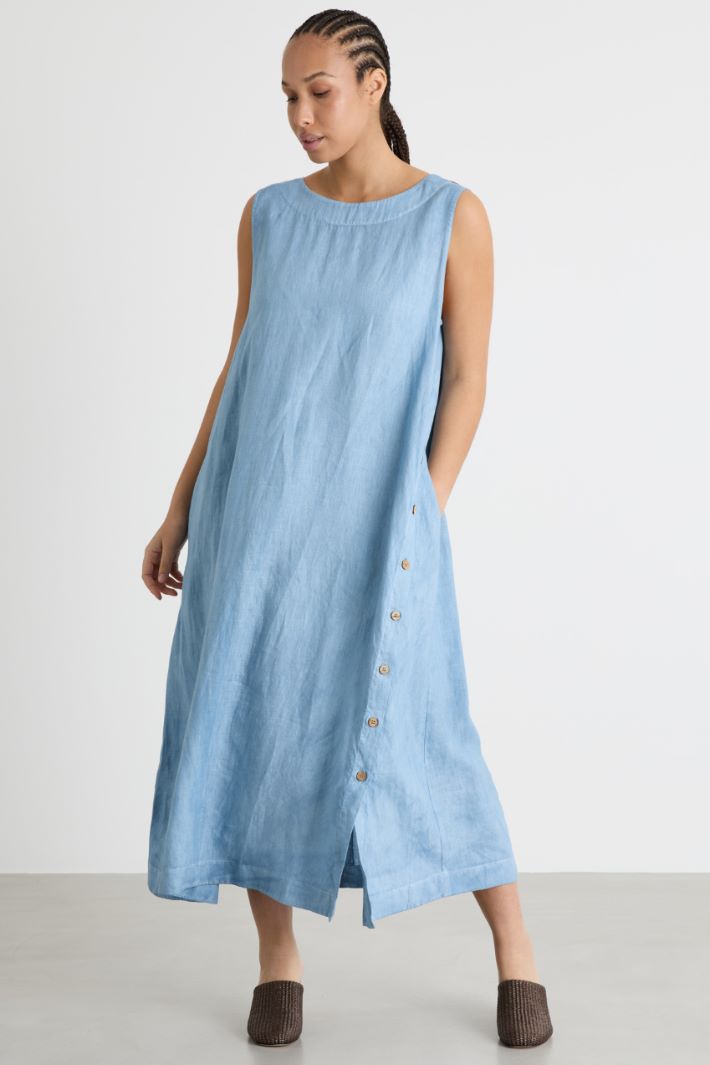 Abito ampio con bottoni laterali Intrend - 2