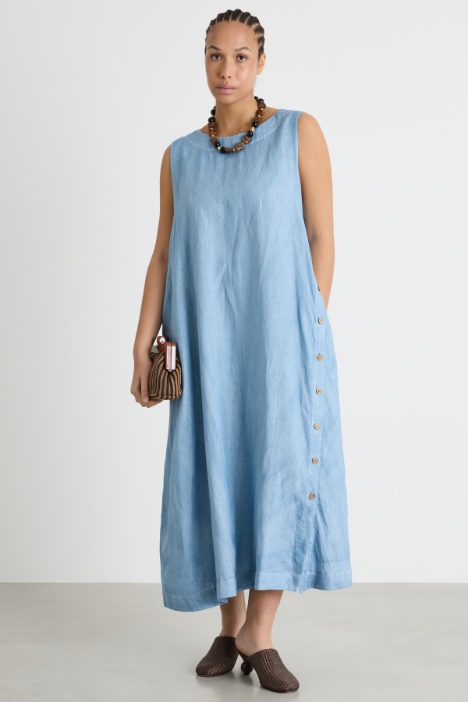 Abito ampio con bottoni laterali Intrend