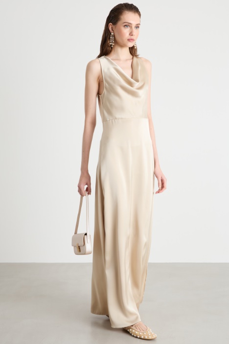 Satin maxi dress Intrend
