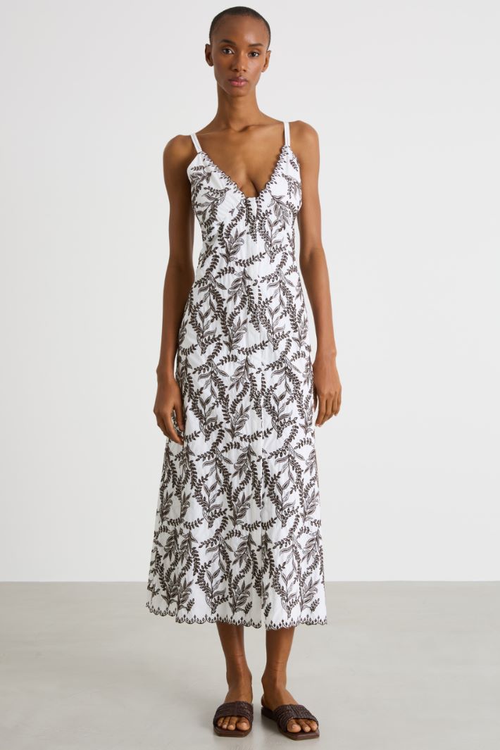 Embroidered poplin dress Intrend - 2