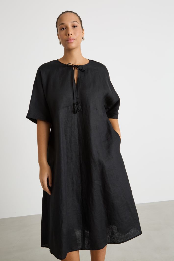 Loose-fitting dress with ties Intrend - 2
