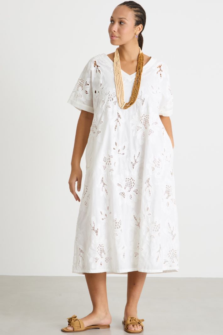 Embroidered muslin dress Intrend
