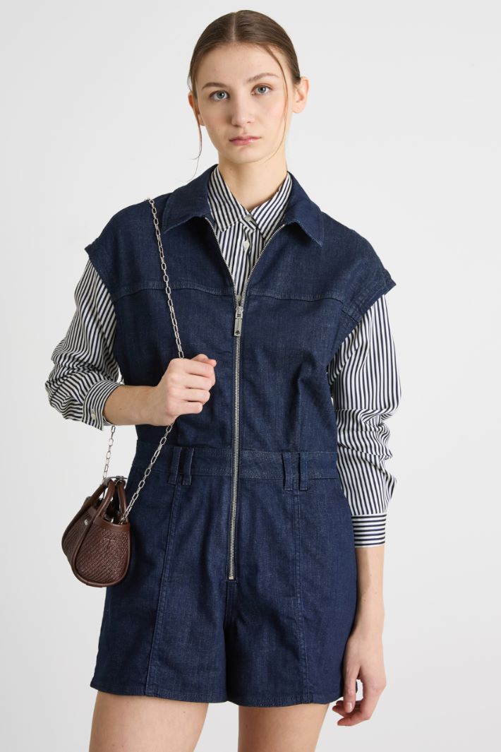 Mini tuta in jeans con zip Intrend - 2