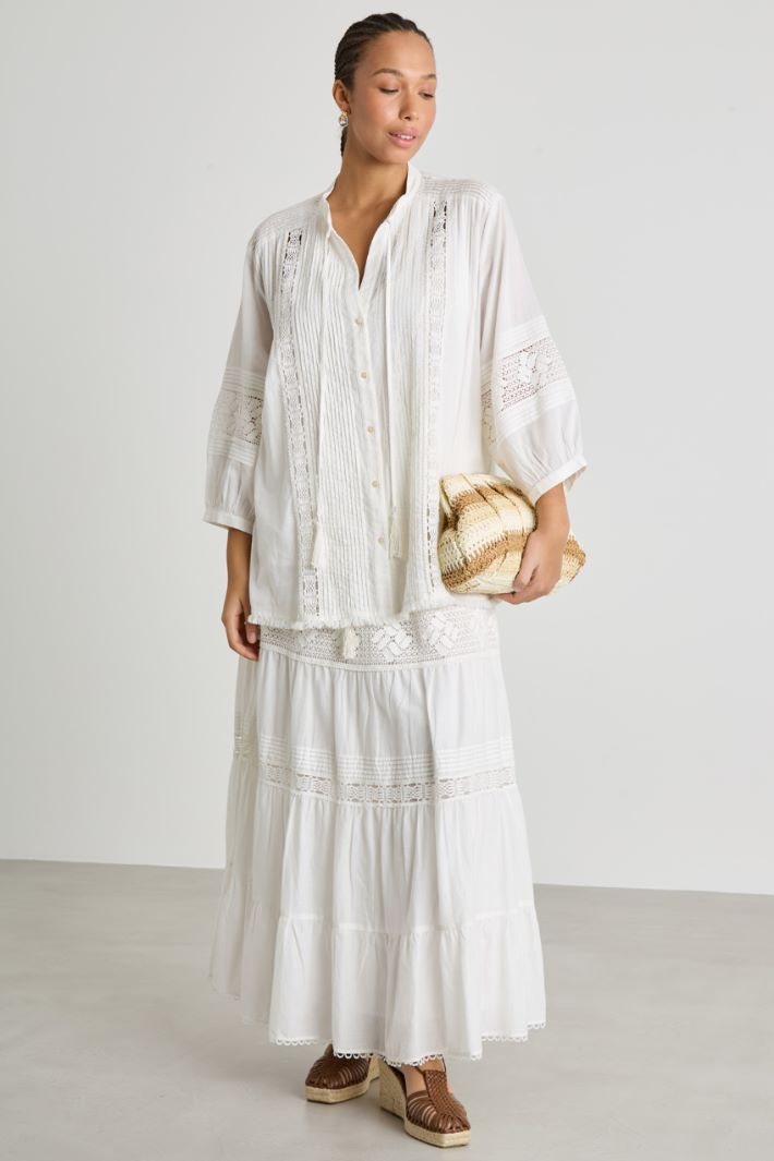 Casacca in mussola con inserti in pizzo Intrend