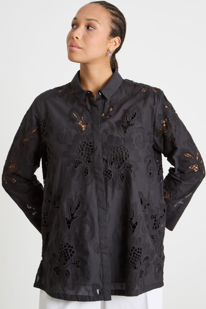 Casacca in mussola ricamata Intrend - 2