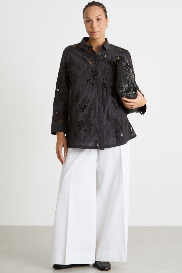 Casacca in mussola ricamata Intrend