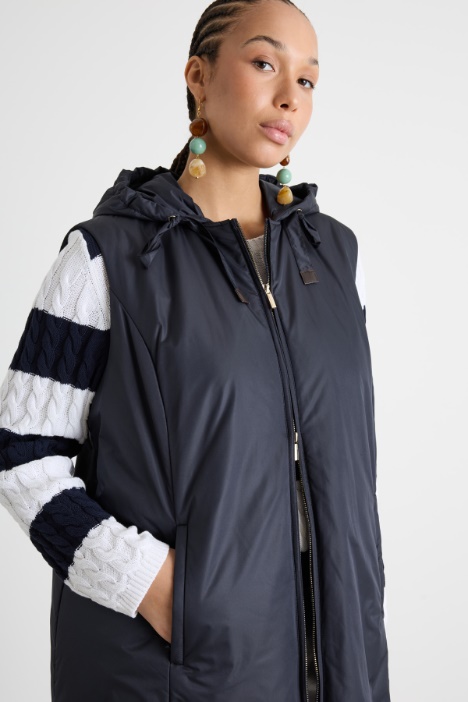 Gilet in tela tecnica antigoccia