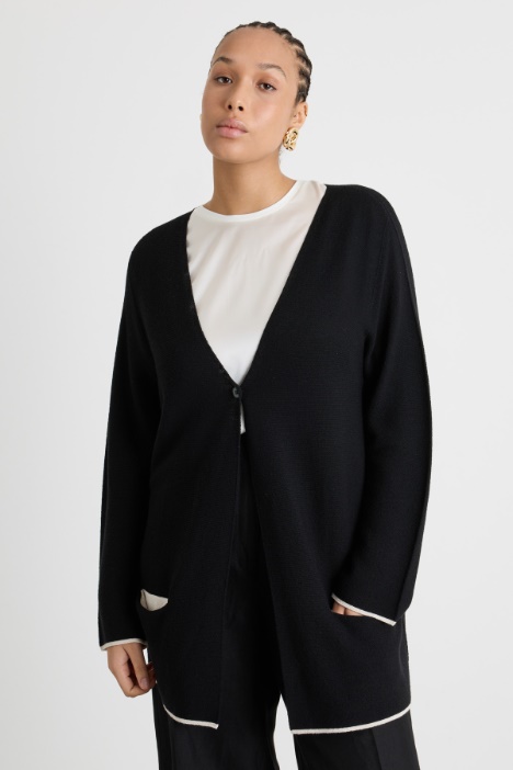 Cardigan with contrast detailing Intrend