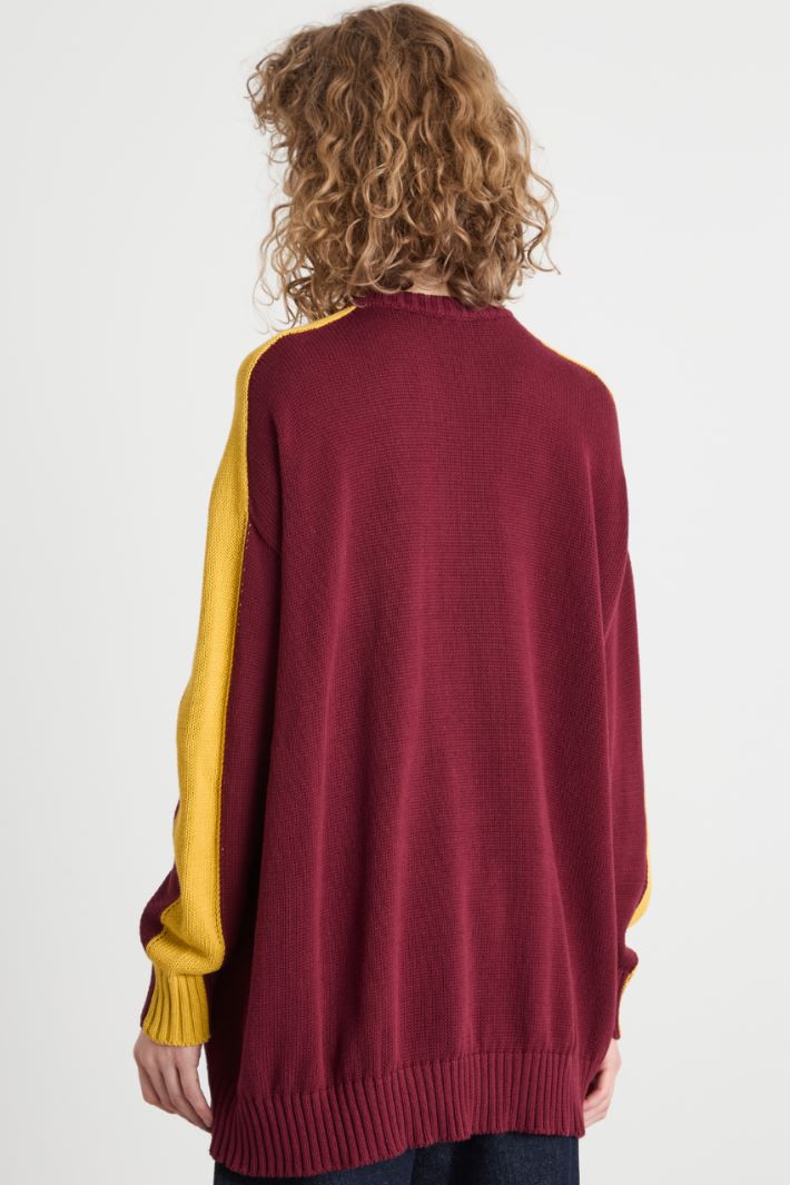 Oversized jumper with appliqué Intrend - 4