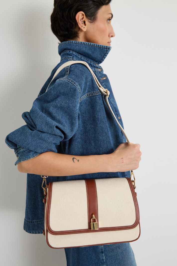 Borsa a tracolla in tela Intrend - 5