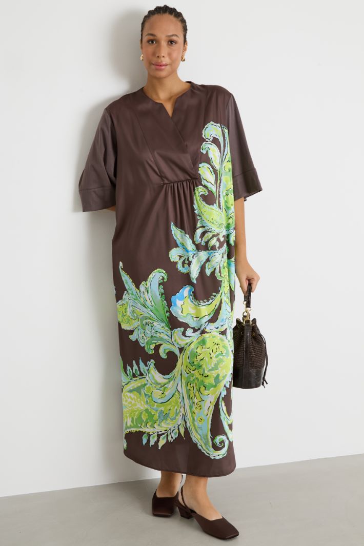 Jersey and twill dress Intrend