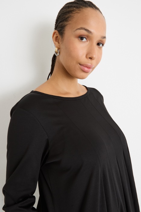 Vestido largo de punto con pliegues