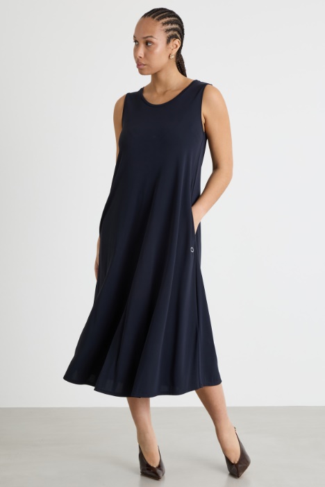 Vestido midi sin mangas