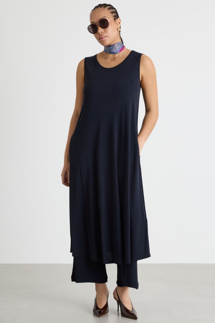 Sleeveless midi dress Intrend