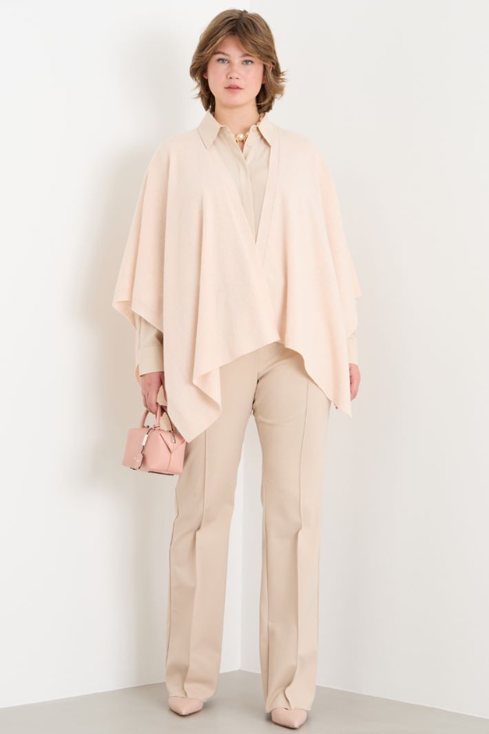 Relaxed-fit cape Intrend