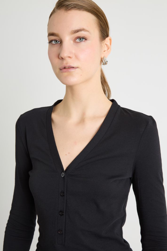 Henley T-shirt Intrend - 3