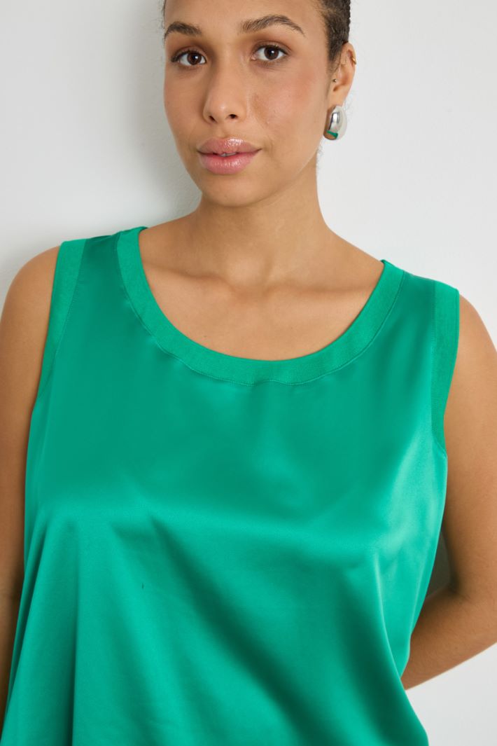 Stretch jersey and satin top Intrend - 3