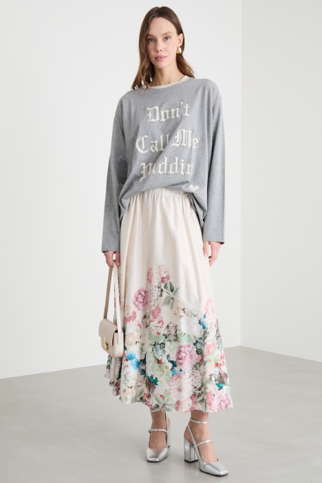 Embroidered T-shirt Intrend