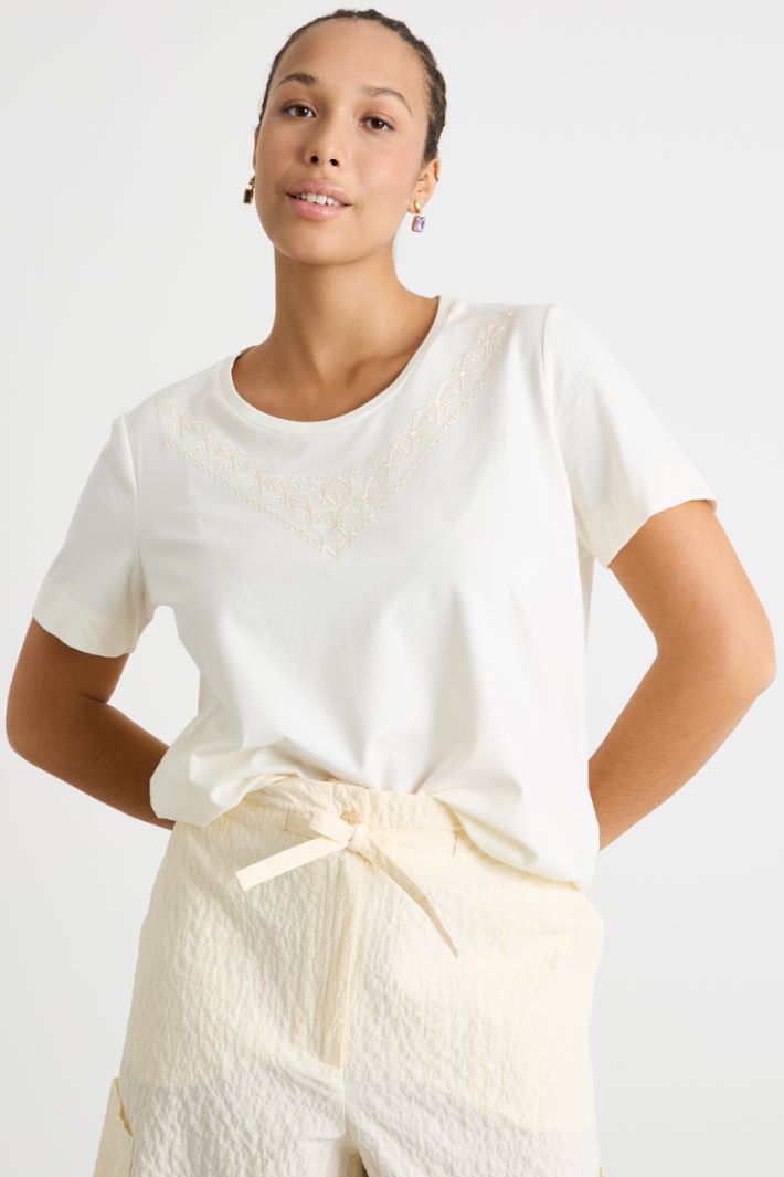 Jersey T-shirt with embroidery and print Intrend - 2