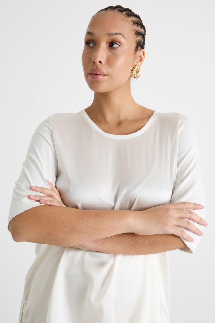 Jersey and satin T-shirt Intrend - 3