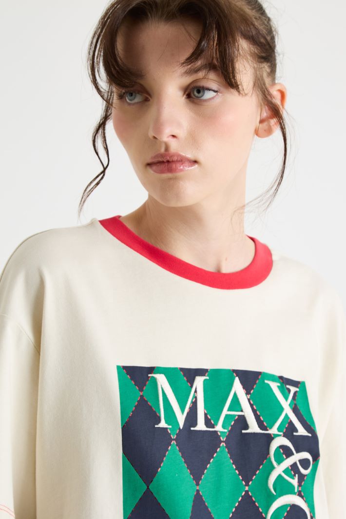 T-shirt with Foiled Details Intrend - 3