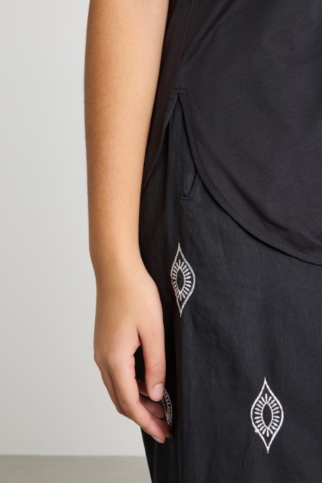 Camiseta de punto con escote en V