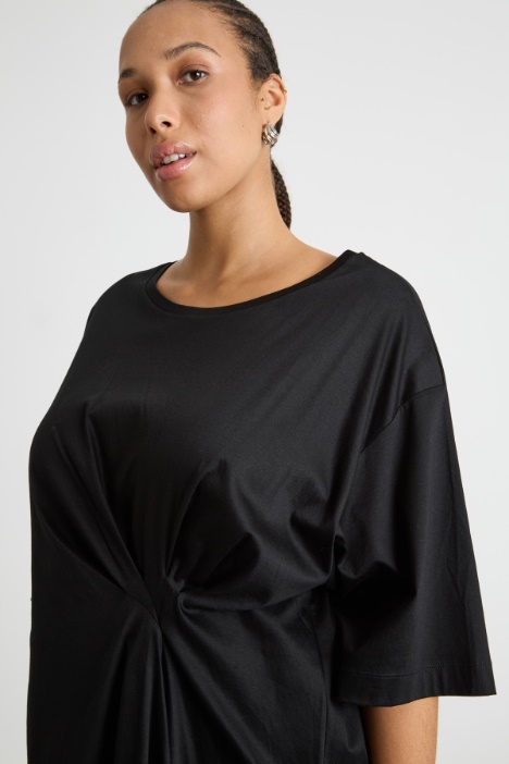 T-shirt in jersey con motivo arricciato