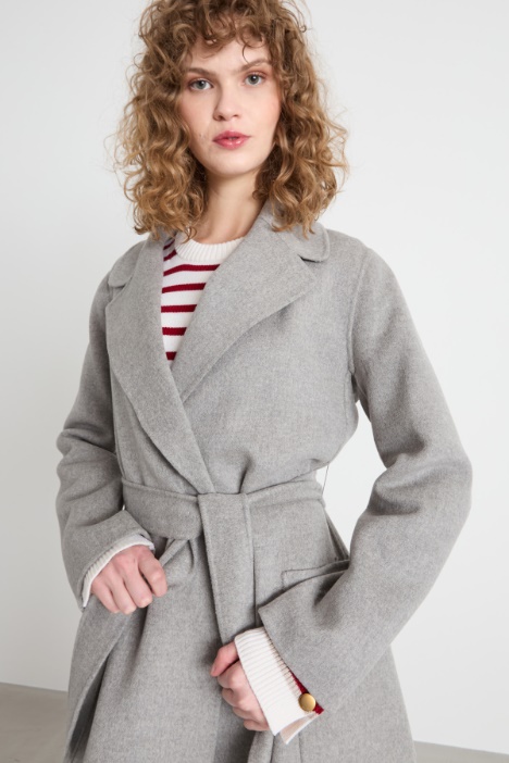 Cappotto a vestaglia