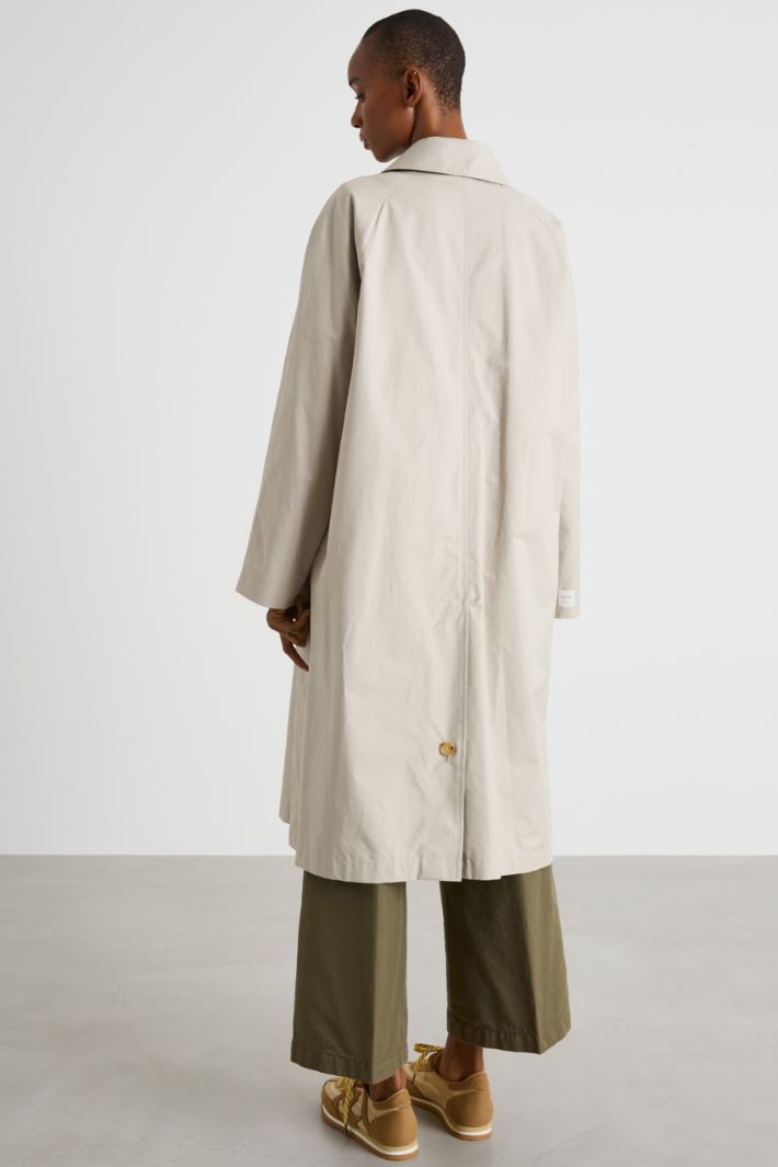 Trench monopetto in twill antigoccia Intrend - 4