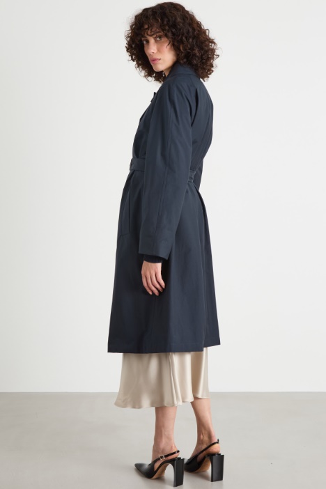 Trench monopetto in twill antigoccia