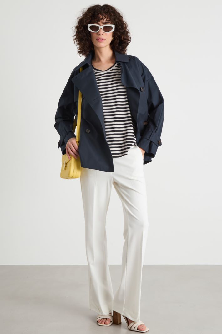 Short trench coat in water-repellent twill Intrend