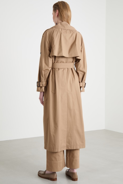 Trench doppiopetto con cintura